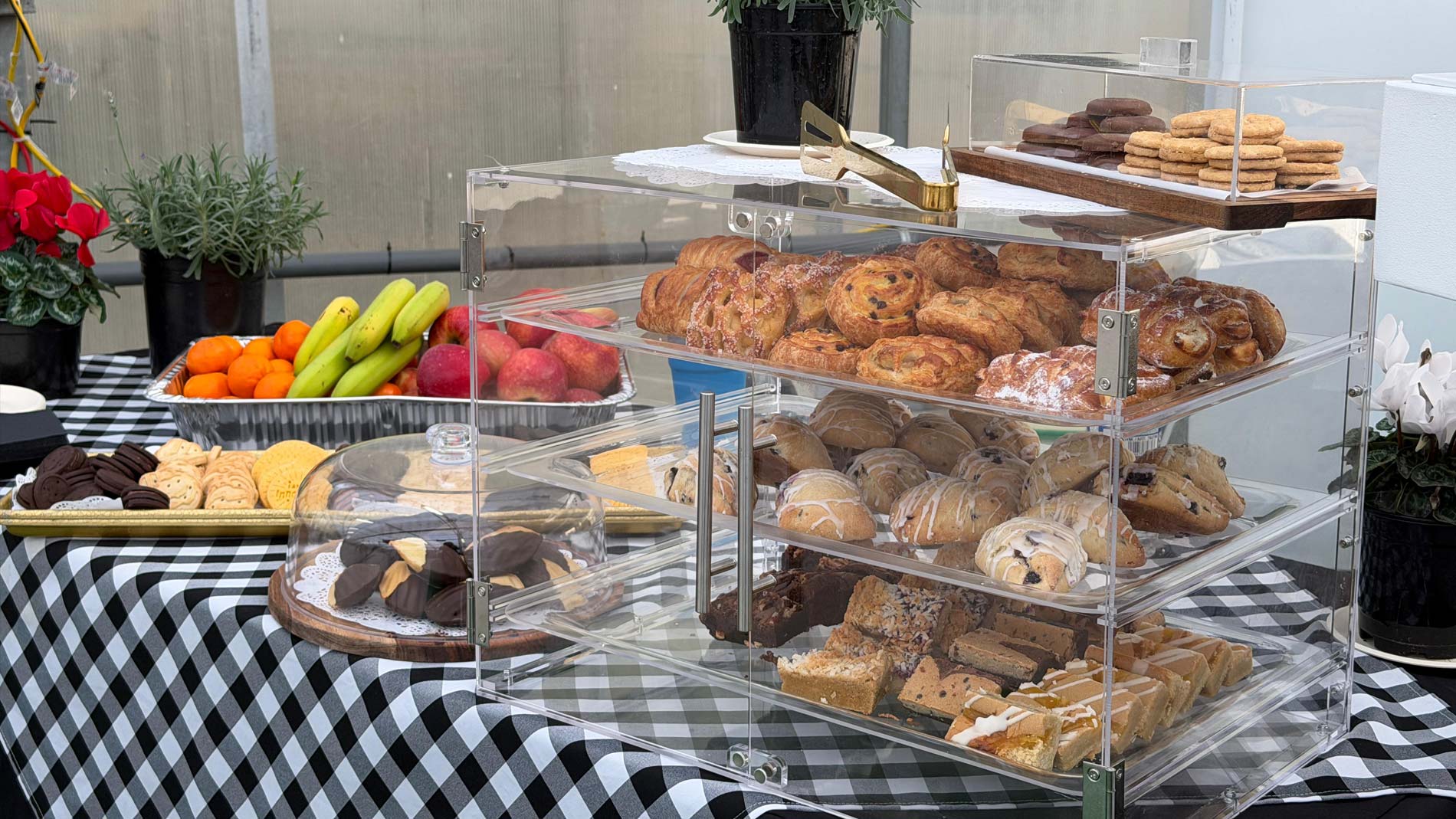 Custom A La Carte Catering